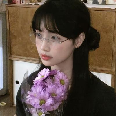 唇彩间谍